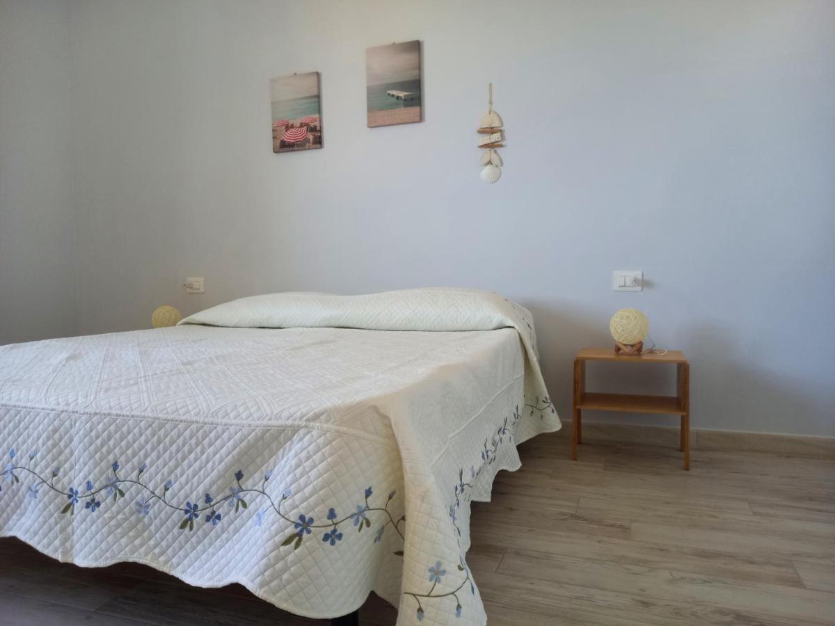 Domo Deledda Apartman Posada Kültér fotó