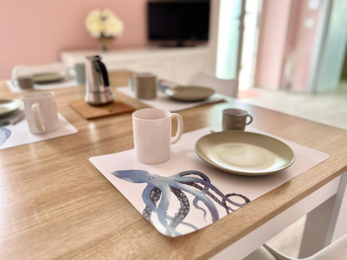 Domo Deledda Apartman Posada Kültér fotó